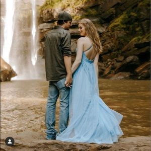 Flowy dress. Worn once size small